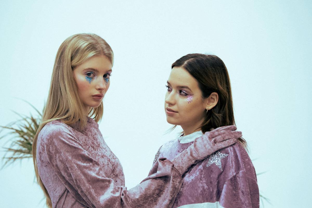 10 Beauty Contest Tutorials That’ll Transform Your Costume Makeup Game