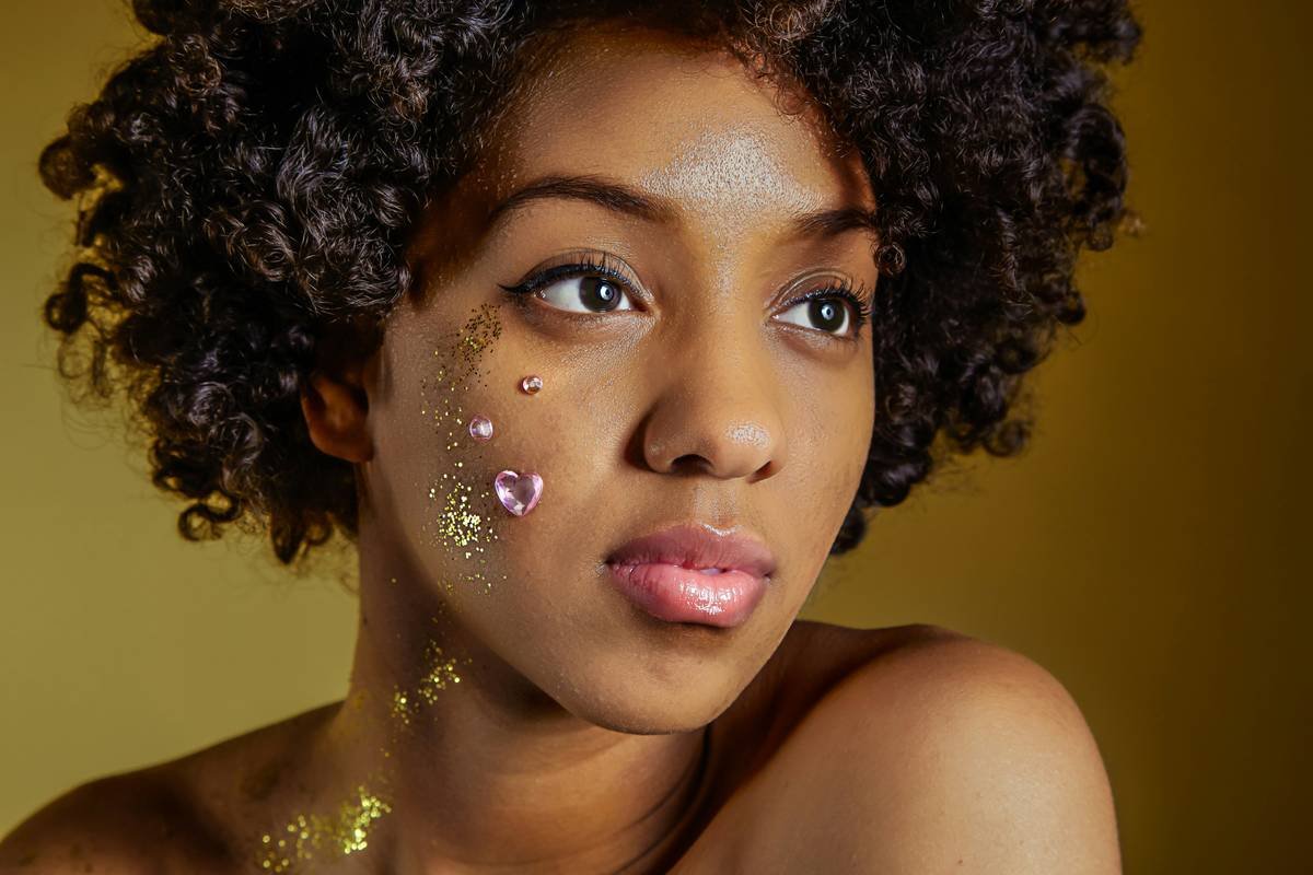 Beauty Contest Glam on a Budget: 10 Makeup Challenge Hacks That Actually Win